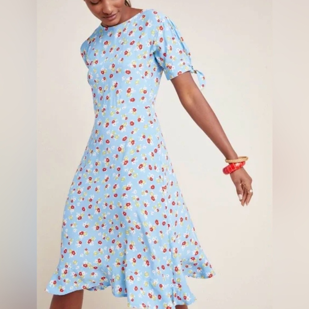 Faithful the Brand Sky Blue Ditsy Floral Erin Midi Dress ZB7